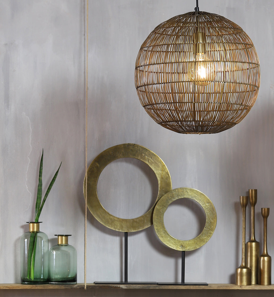 Gold Loop on Stand Ornament